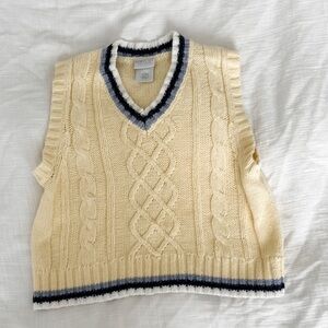 4/$20 Vintage Cream Cable Knit Sweater Vest | Perfectly Dressed | 12 Months